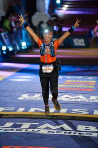 BIB: 5940
                            <button type="button" onclick="openModal(22752724)" class="btn btn-primary btn-sm float-right btn-popup" data-toggle="modal" data-target=".modal-high-quality">
                        <i class="fas fa-shopping-cart"></i> Add to Cart
                    </button>
                                            <button type="button" onclick="isThisMe(22752724, true)" class="btn btn-success btn-sm float-right btn-popup btn-isme hidden" data-toggle="tooltip" data-placement="bottom" title="นี่คือรูปของคุณใช่ไหม คลิกที่นี่เพื่อเอาเข้าอัลบั้ม">
                        <i class="fas fa-plus"></i> Add to album
                    </button>
                    <button type="button" onclick="isThisMe(22752724, false)" class="btn btn-warning btn-sm float-right btn-popup btn-isnotme hidden">
                        <i class="fas fa-ban"></i> Remove from album
                    </button>